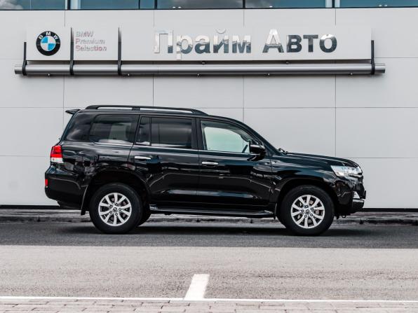 Toyota Land Cruiser 200 Series Рестайлинг 2 с пробегом 2020 года, цена 7 900 000 рублей, 122227 км, внедорожник, Автокод Объявления
