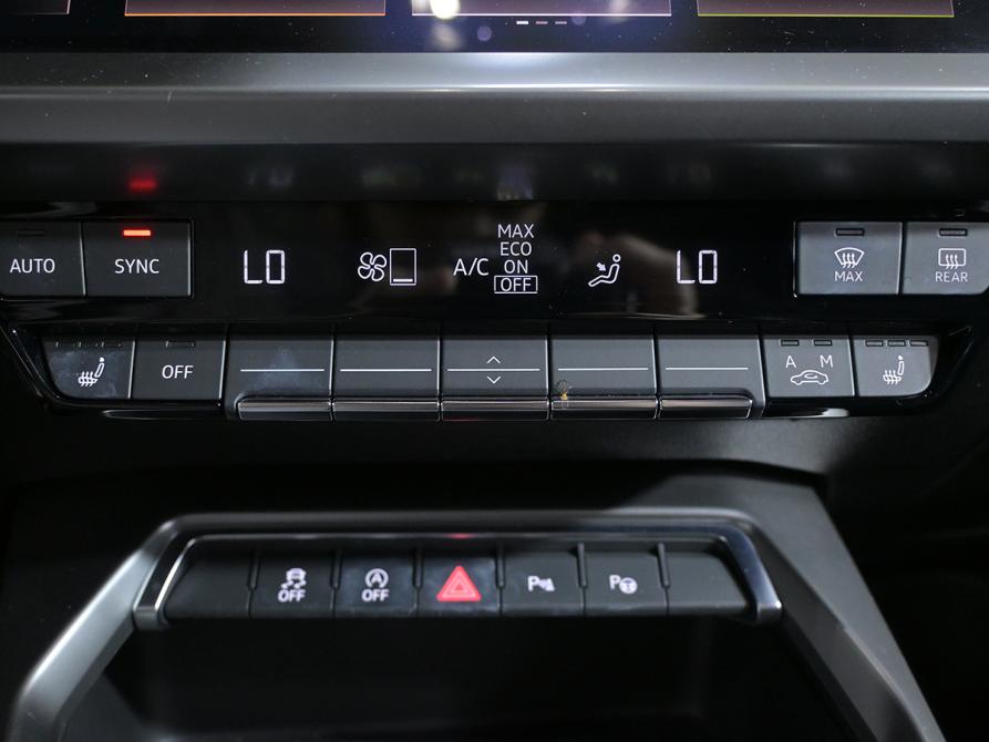 Audi A3 IV (8Y) Москва  - изображение 17