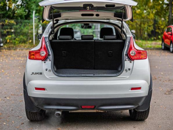 Nissan Juke I с пробегом 2013 года, цена 866 000 рублей, 214150 км, внедорожник, Автокод Объявления