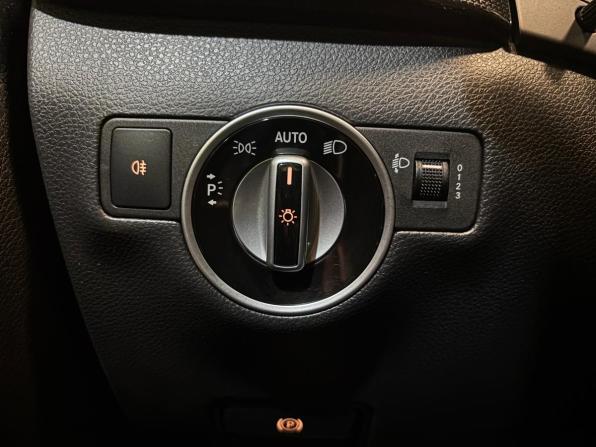 Mercedes-Benz B-Класс II (W246) с пробегом 2012 года, цена 899 000 рублей, 171000 км, хэтчбек, Автокод Объявления