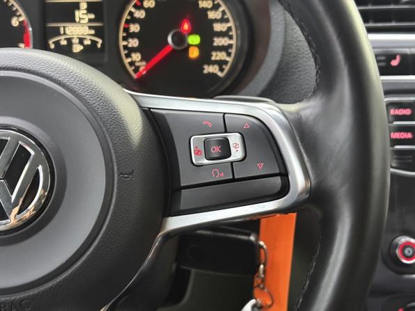 Volkswagen Polo V Рестайлинг с пробегом 2018 года, цена 1 195 000 рублей, 112888 км, седан, Автокод Объявления