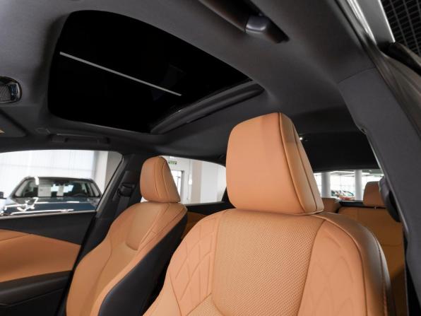 Lexus RX V с пробегом 2026 года, цена 7 950 000 рублей, 59 км, внедорожник, Автокод Объявления