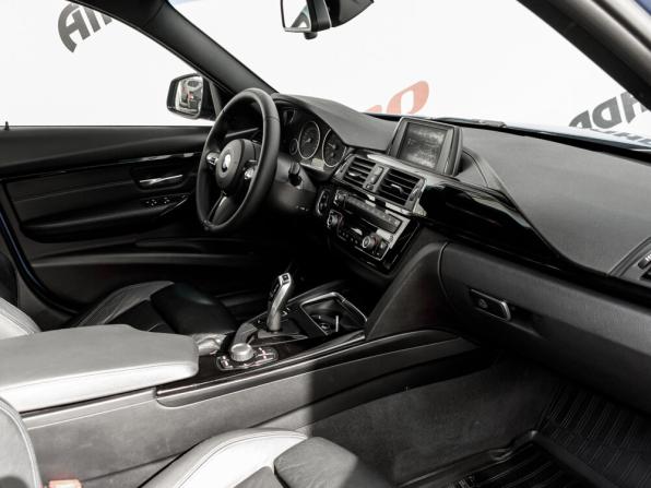 BMW 3 серии VI (F3x) Рестайлинг с пробегом 2018 года, цена 2 680 000 рублей, 158085 км, седан, Автокод Объявления