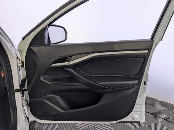 Lada (ВАЗ) Vesta I с пробегом 2022 года, цена 1 200 000 рублей, 65868 км, седан, Автокод Объявления