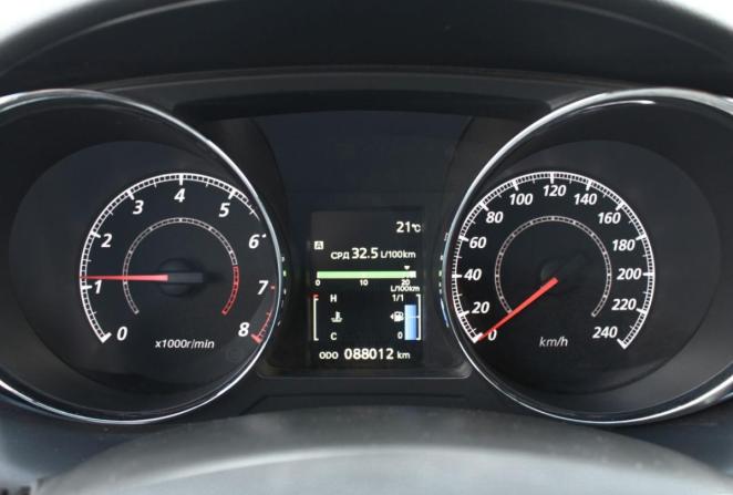 Mitsubishi ASX I Рестайлинг 2 с пробегом 2017 года, цена 1 570 000 рублей, 88012 км, внедорожник, Автокод Объявления