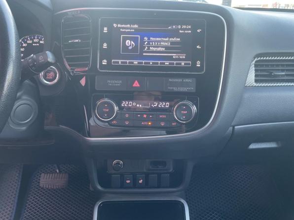 Mitsubishi Outlander III Рестайлинг 2 с пробегом 2018 года, цена 1 950 000 рублей, 89387 км, внедорожник, Автокод Объявления