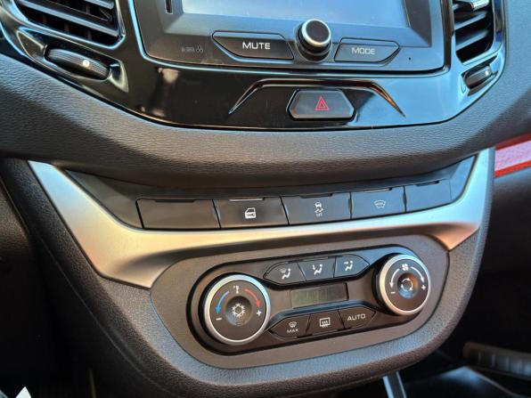 Lada (ВАЗ) Vesta I с пробегом 2018 года, цена 895 000 рублей, 117278 км, универсал, Автокод Объявления