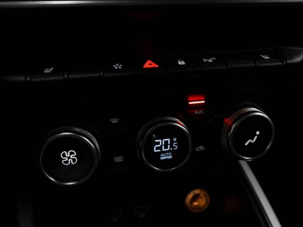 Renault Arkana I с пробегом 2022 года, цена 2 150 000 рублей, 36351 км, внедорожник, Автокод Объявления