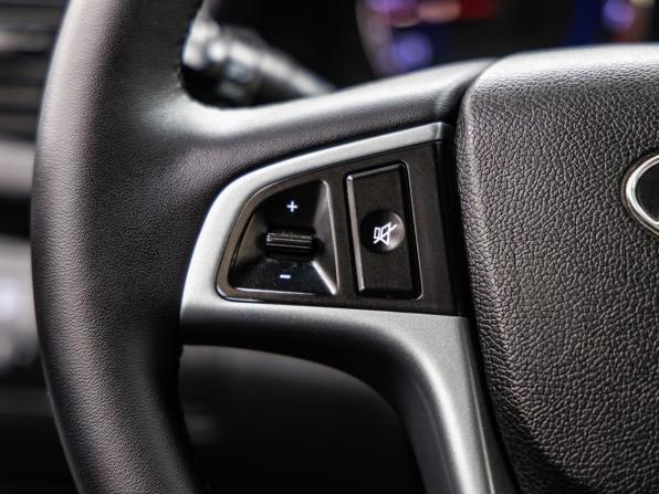 Hyundai Solaris I Рестайлинг с пробегом 2015 года, цена 878 000 рублей, 165377 км, седан, Автокод Объявления