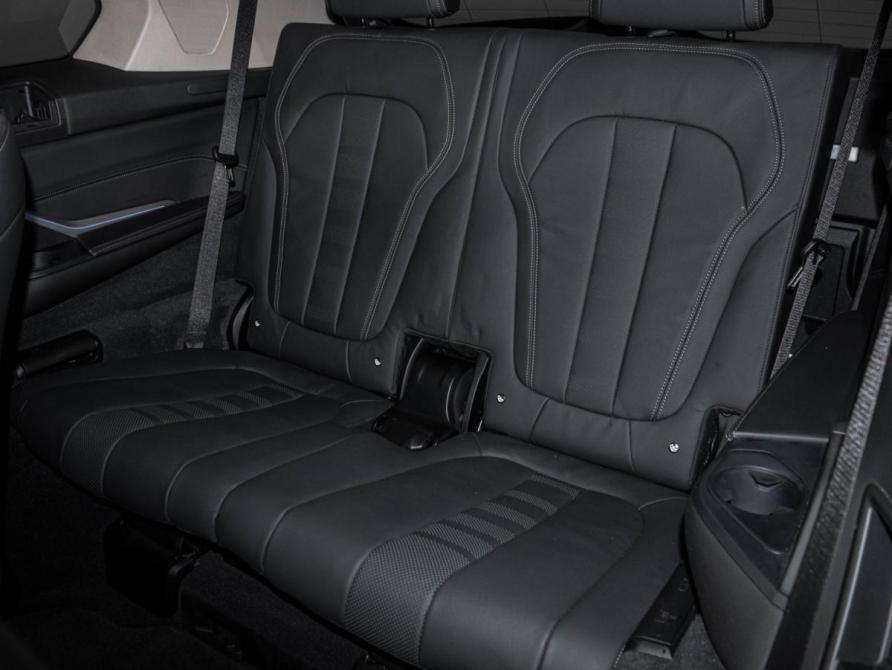 BMW X7 I (G07) Москва  - изображение 17
