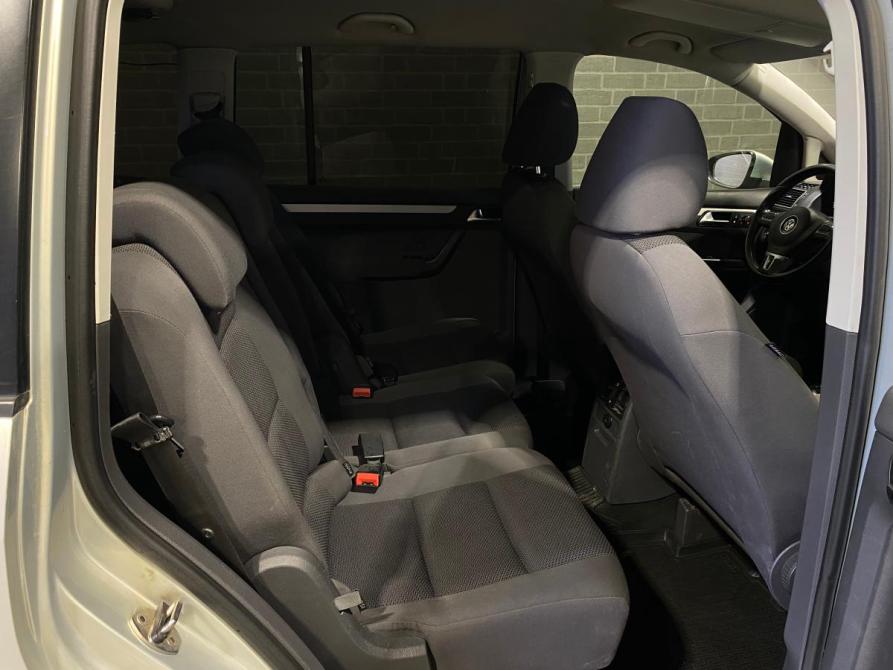 Volkswagen Touran I Рестайлинг 2 Челябинск  - изображение 11