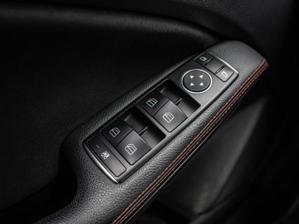 Mercedes-Benz A-Класс III (W176) с пробегом 2015 года, цена 1 499 000 рублей, 156779 км, хэтчбек, Автокод Объявления