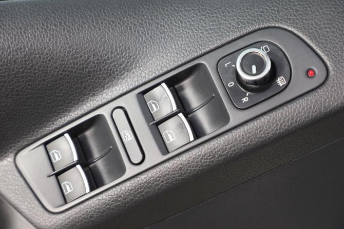 Volkswagen Tiguan I с пробегом 2010 года, цена 1 239 000 рублей, 202000 км, внедорожник, Автокод Объявления
