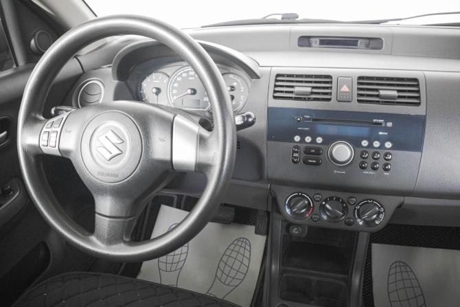 Suzuki Swift III с пробегом 2007 года, цена 599 000 рублей, 189390 км, хэтчбек, Автокод Объявления