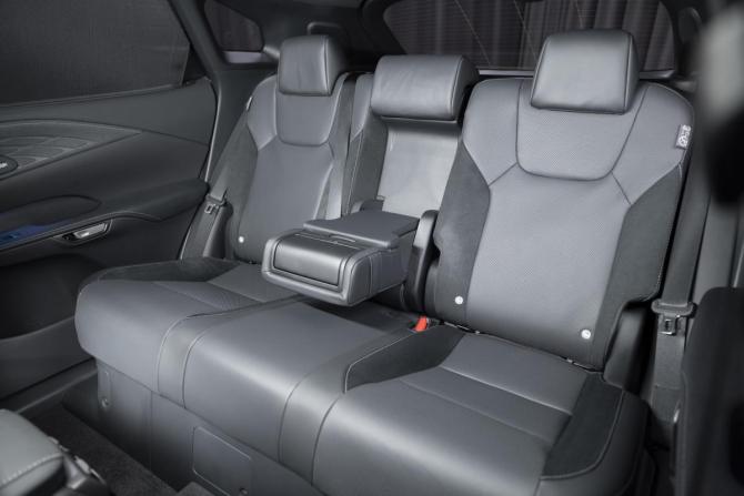 Новый Lexus RX V 2025 года, цена 16 009 700 рублей, внедорожник, Автокод Объявления