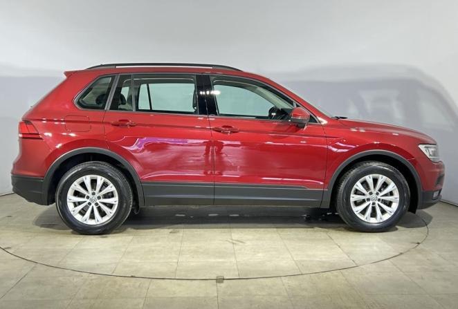 Volkswagen Tiguan II с пробегом 2020 года, цена 2 460 000 рублей, 95914 км, внедорожник, Автокод Объявления