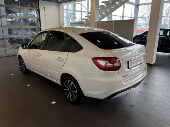 Lada (ВАЗ) Granta I Рестайлинг с пробегом 2025 года, цена 1 199 000 рублей, 5501 км, лифтбек, Автокод Объявления