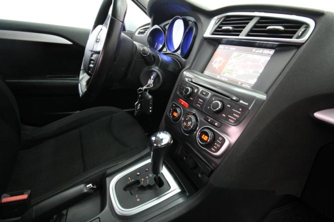 Citroen C4 II с пробегом 2015 года, цена 720 000 рублей, 201000 км, седан, Автокод Объявления