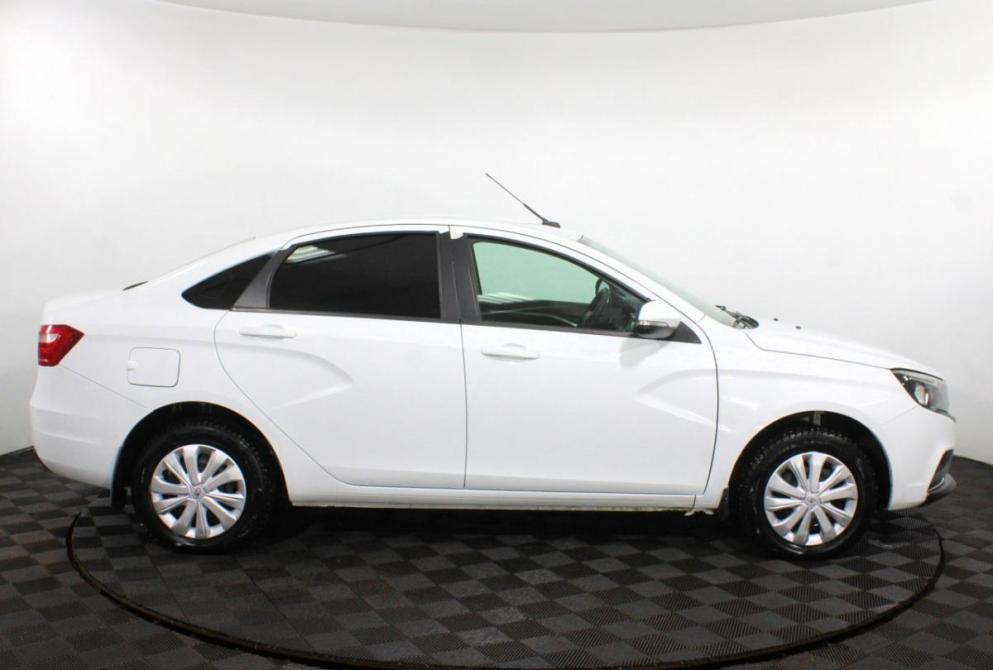Lada (ВАЗ) Vesta I Нижний Новгород  - изображение 5
