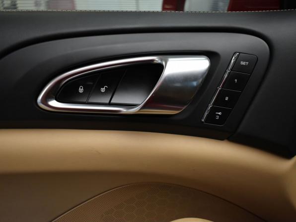 Porsche Cayenne II (958) с пробегом 2013 года, цена 2 990 000 рублей, 135000 км, внедорожник, Автокод Объявления
