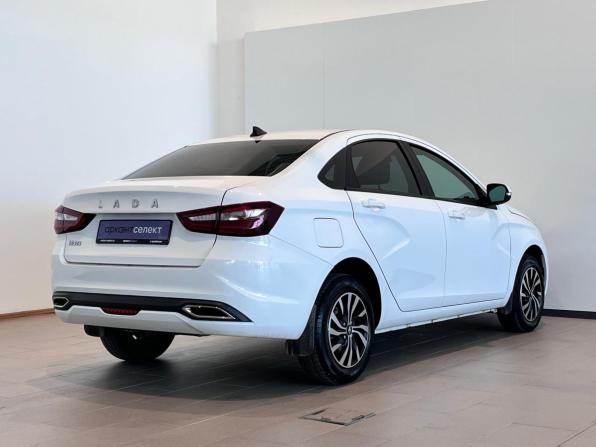 Lada (ВАЗ) Vesta I Рестайлинг (NG) с пробегом 2024 года, цена 1 495 000 рублей, 19742 км, седан, Автокод Объявления