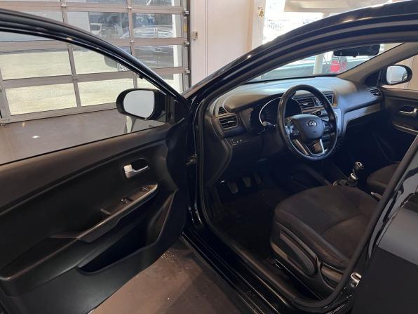 Kia Rio III с пробегом 2014 года, цена 680 000 рублей, 246815 км, седан, Автокод Объявления