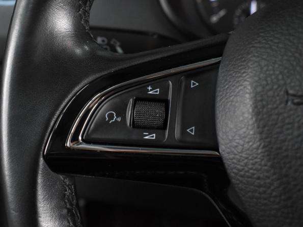 Skoda Octavia III (A7) с пробегом 2015 года, цена 1 299 000 рублей, 186806 км, лифтбек, Автокод Объявления