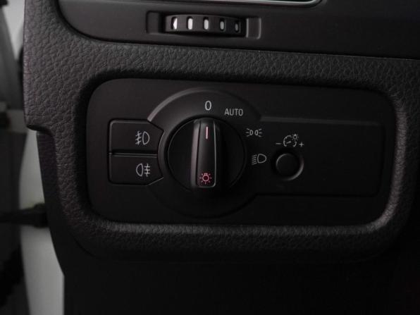 Volkswagen Touareg II с пробегом 2012 года, цена 1 939 000 рублей, 299196 км, внедорожник, Автокод Объявления