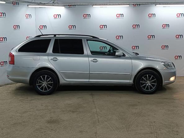 Skoda Octavia II (A5) Рестайлинг с пробегом 2012 года, цена 749 000 рублей, 230000 км, универсал, Автокод Объявления