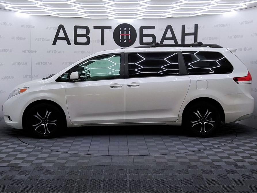 Toyota Sienna III Екатеринбург  - изображение 4