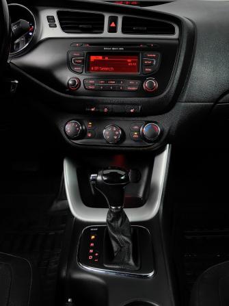 Kia Ceed II с пробегом 2013 года, цена 1 049 000 рублей, 181148 км, хэтчбек, Автокод Объявления