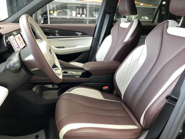 Geely Monjaro I с пробегом 2023 года, цена 3 350 000 рублей, 35000 км, внедорожник, Автокод Объявления