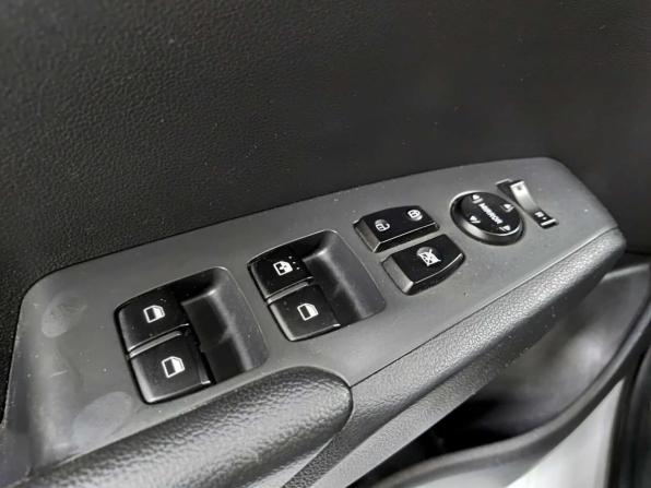 Hyundai Solaris II Рестайлинг с пробегом 2020 года, цена 1 350 000 рублей, 114869 км, седан, Автокод Объявления