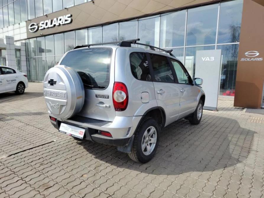 Chevrolet Niva I Рестайлинг Набережные Челны  - изображение 16