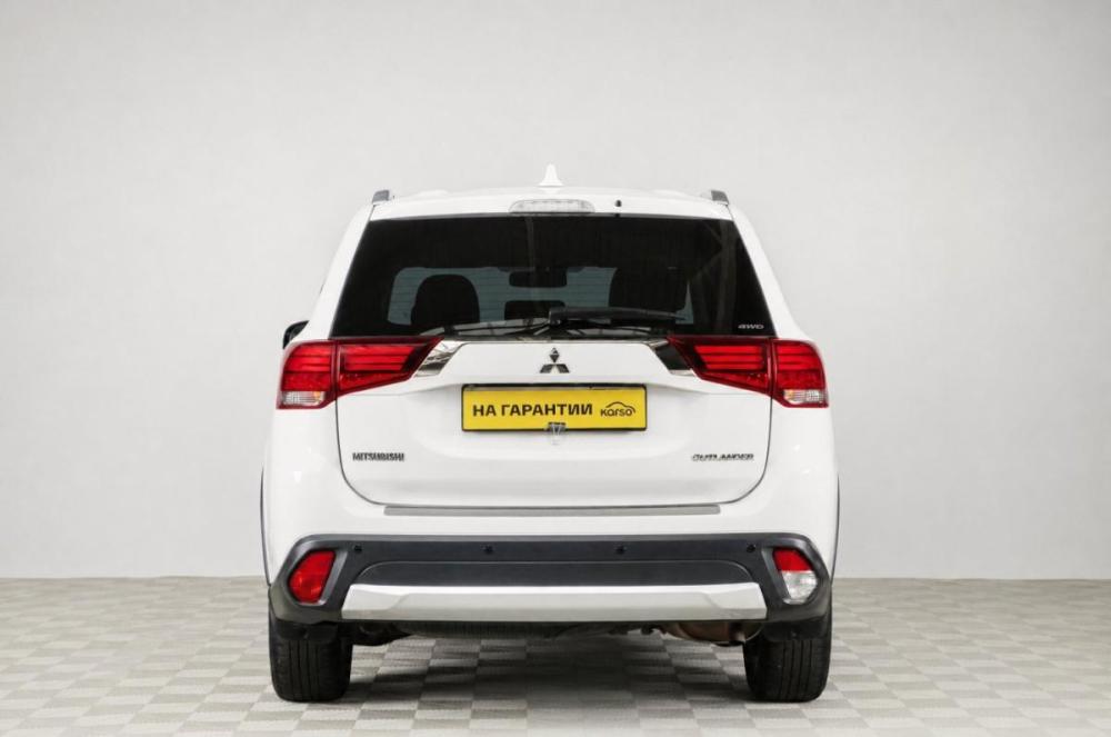 Mitsubishi Outlander III Рестайлинг 2 Челябинск  - изображение 6