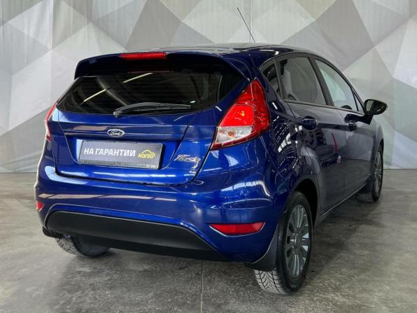 Ford Fiesta Mk6 Рестайлинг с пробегом 2016 года, цена 820 000 рублей, 130000 км, хэтчбек, Автокод Объявления