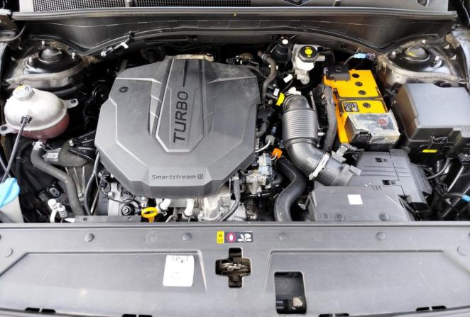 Hyundai Santa Fe IV Рестайлинг с пробегом 2021 года, цена 2 940 000 рублей, 210952 км, внедорожник, Автокод Объявления