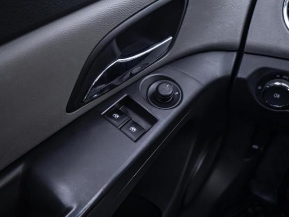 Chevrolet Cruze I Рестайлинг с пробегом 2014 года, цена 869 000 рублей, 210826 км, хэтчбек, Автокод Объявления