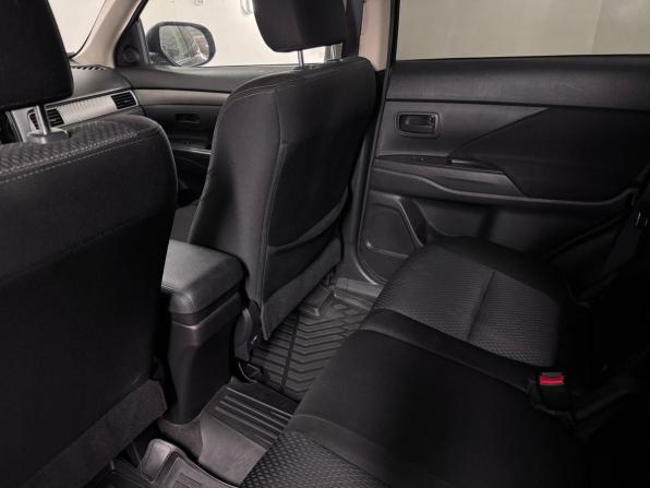Mitsubishi Outlander III Рестайлинг 2 с пробегом 2018 года, цена 1 330 000 рублей, 177490 км, внедорожник, Автокод Объявления