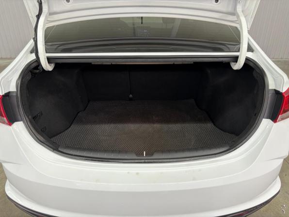 Hyundai Solaris II Рестайлинг с пробегом 2020 года, цена 1 177 000 рублей, 314519 км, седан, Автокод Объявления