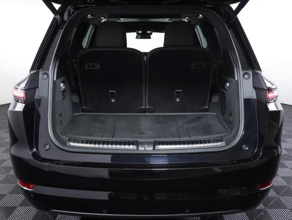 Li Auto (Lixiang) L9 I с пробегом 2023 года, цена 5 690 000 рублей, 86000 км, внедорожник, Автокод Объявления