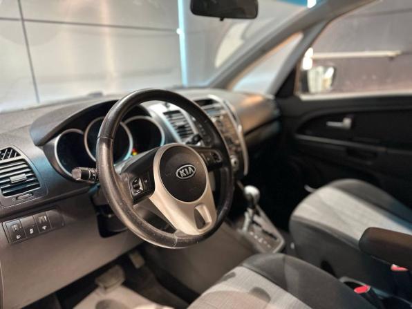 Kia Venga I с пробегом 2011 года, цена 697 000 рублей, 193000 км, компактвэн, Автокод Объявления