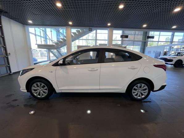 Hyundai Solaris II Рестайлинг с пробегом 2022 года, цена 1 781 000 рублей, 93231 км, седан, Автокод Объявления