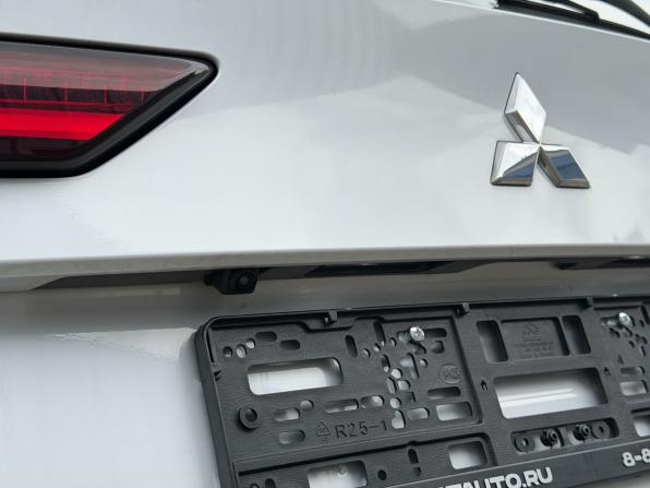 Mitsubishi Outlander IV с пробегом 2023 года, цена 3 850 000 рублей, 30 км, внедорожник, Автокод Объявления
