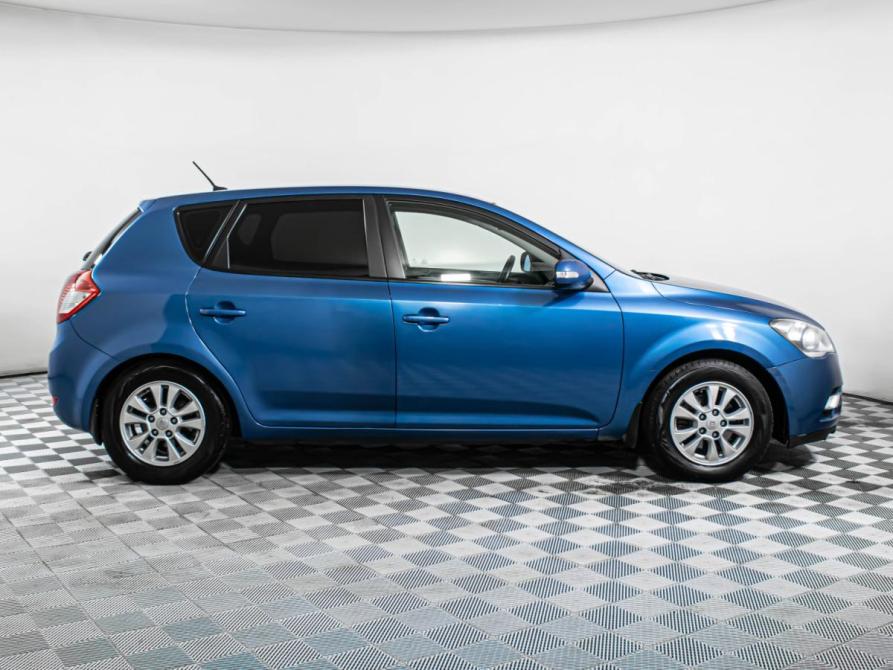 Kia Ceed I Рестайлинг Москва  - изображение 4