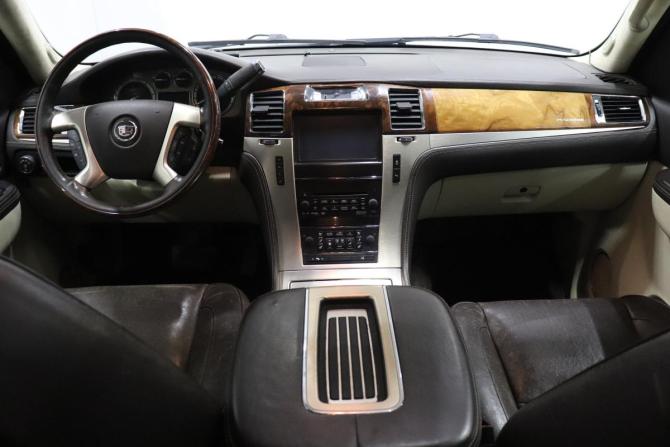 Cadillac Escalade III с пробегом 2012 года, цена 1 458 000 рублей, 284175 км, внедорожник, Автокод Объявления