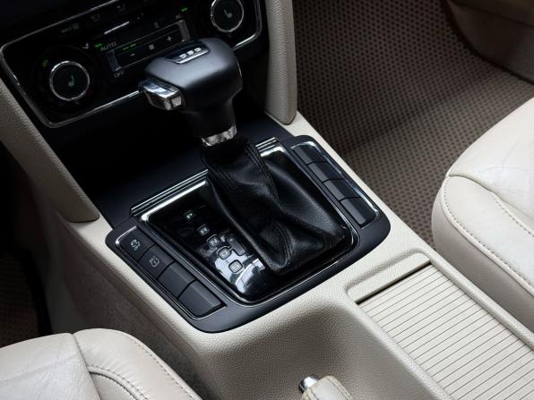 Skoda Superb II с пробегом 2011 года, цена 1 279 000 рублей, 165252 км, лифтбек, Автокод Объявления