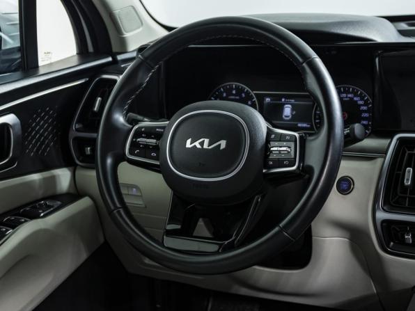 Kia Sorento IV с пробегом 2023 года, цена 3 995 000 рублей, 46579 км, внедорожник, Автокод Объявления
