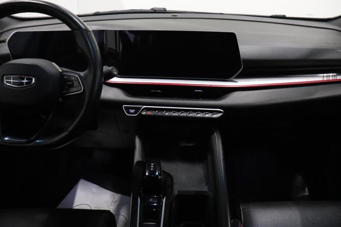 Geely Coolray I Рестайлинг с пробегом 2024 года, цена 1 981 000 рублей, 57000 км, внедорожник, Автокод Объявления