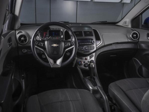 Chevrolet Aveo II с пробегом 2013 года, цена 829 000 рублей, 171202 км, седан, Автокод Объявления